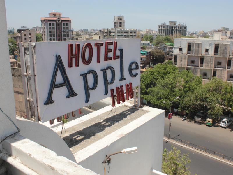 Hotel Apple Inn Ахмедабад Екстер'єр фото